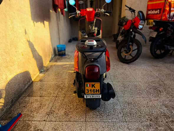 للبيع دراجه نوع بوليس 

دراجه نازله من الرمبه صاله شهر 

دراجه اخت الجديده وتجي وتشوف احلا من الصور 

دراجه برغي ممفتوح بيها دراجه خير من الله مال جنايه 

معدل عليها الدراجه 

ملاحضه: دراجه كفرات تجاريه كما موضح في الصوره 

السعر 700 وبيها مجال قليل جماعه ال 600لا تتصل ولا اتعب روحك 

العنوان: الاورفلي قرب جامع الهدا 

هاتف: ***********

جيب وياك فيتر وتعال
