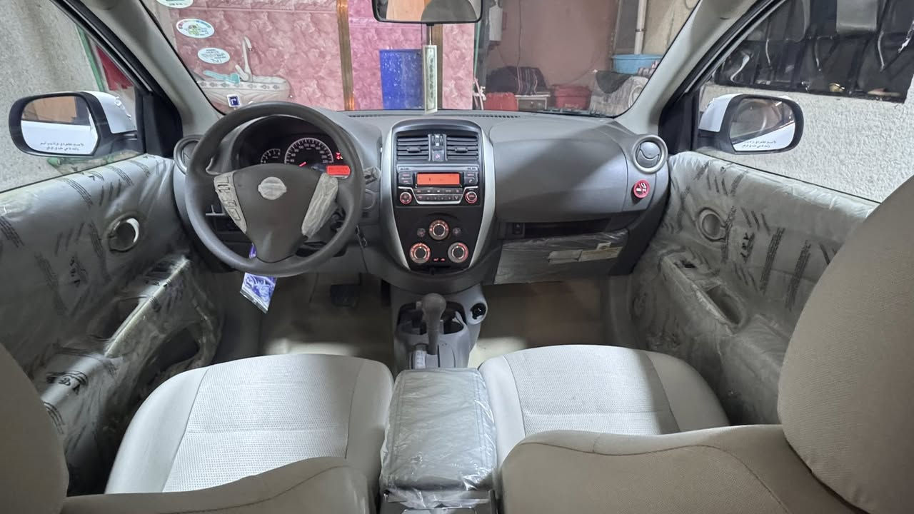 السلام عليكم نيسان سني هندي (بليته زركه) موديل 2022 ماشيه 60 سياره استخدام شخصي عليها زينون اصلي امازون مواصفات المعروفه. السعر 122 بيها مجال مكان السياره بصره امن الداخلي ***********
