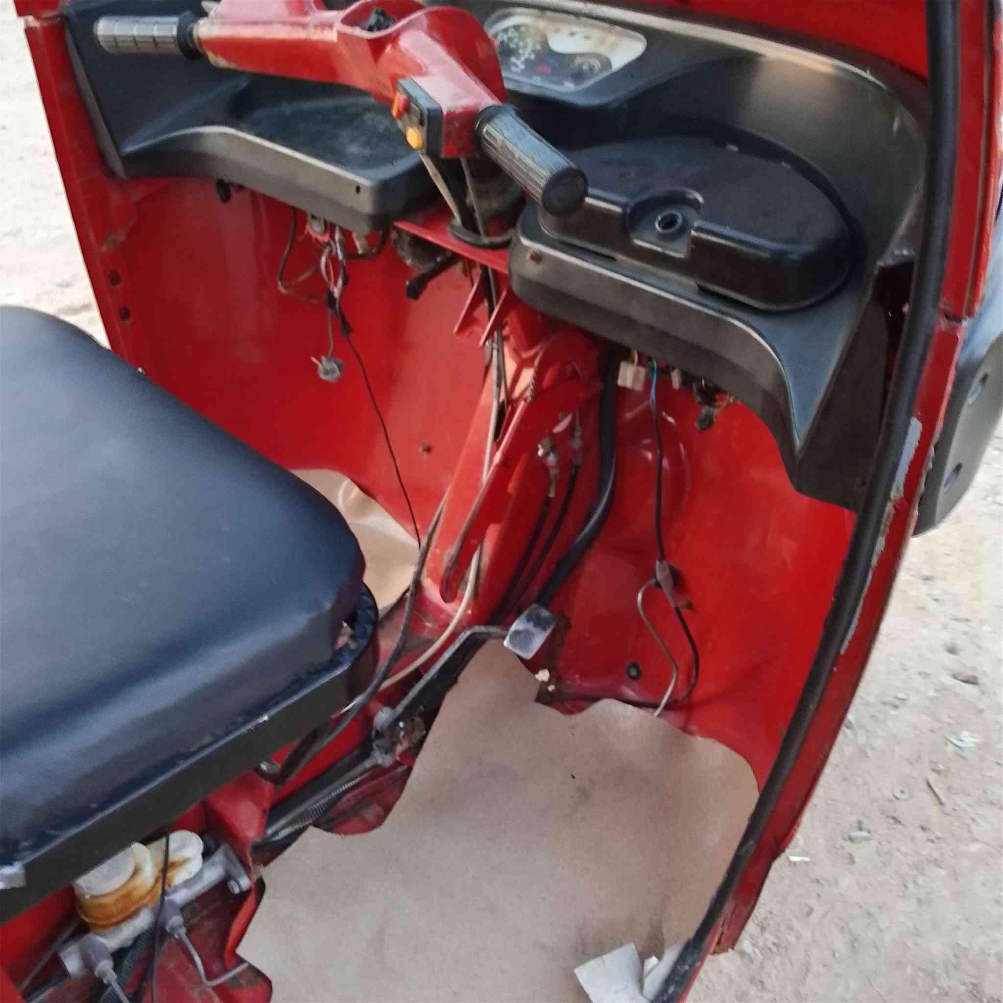 اتول للبيع
مكينه باجاج
كير اكسل مكينه خير من الله
كشرهة شوفت عينك يخبل
مكان بغداد
***********
