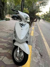 دراجه ماكس منغولي  لون مميز (ابيض) حاوية وكاله بمعنى الكلمة الشراي ولي...