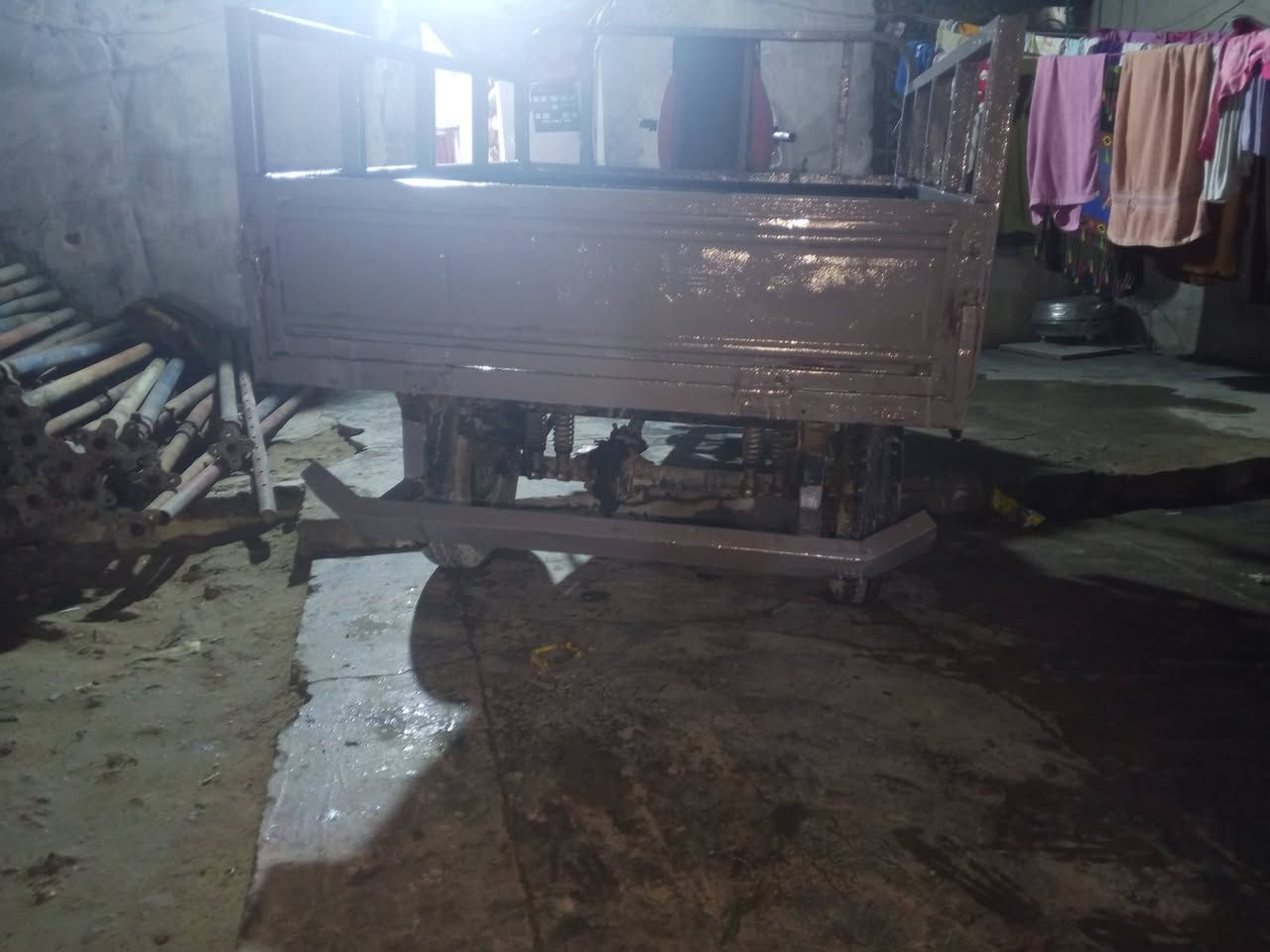 ستوته متيار. كلك مكفولة من سرقه  شاصي مكفول. بدي نظيف مكينه نظيفه  تناكي جديد. شوفت عينك السعر ٦٥٠ بيعه مجال قليل. الرقم  *********** مكاني البصره زبير حي شهداء قرب مجمع سيد هاني
