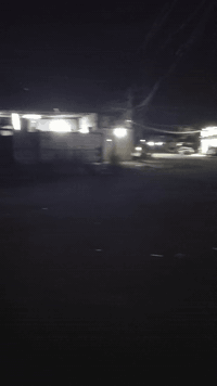 قطعه للبيع المساحه 100م. النزال 21 العرض 5م.    السعر 25مليون وبي مجال
للاستفسار :***********
موقع الافراز قريبه على المولده وعلى الشارع العريض
