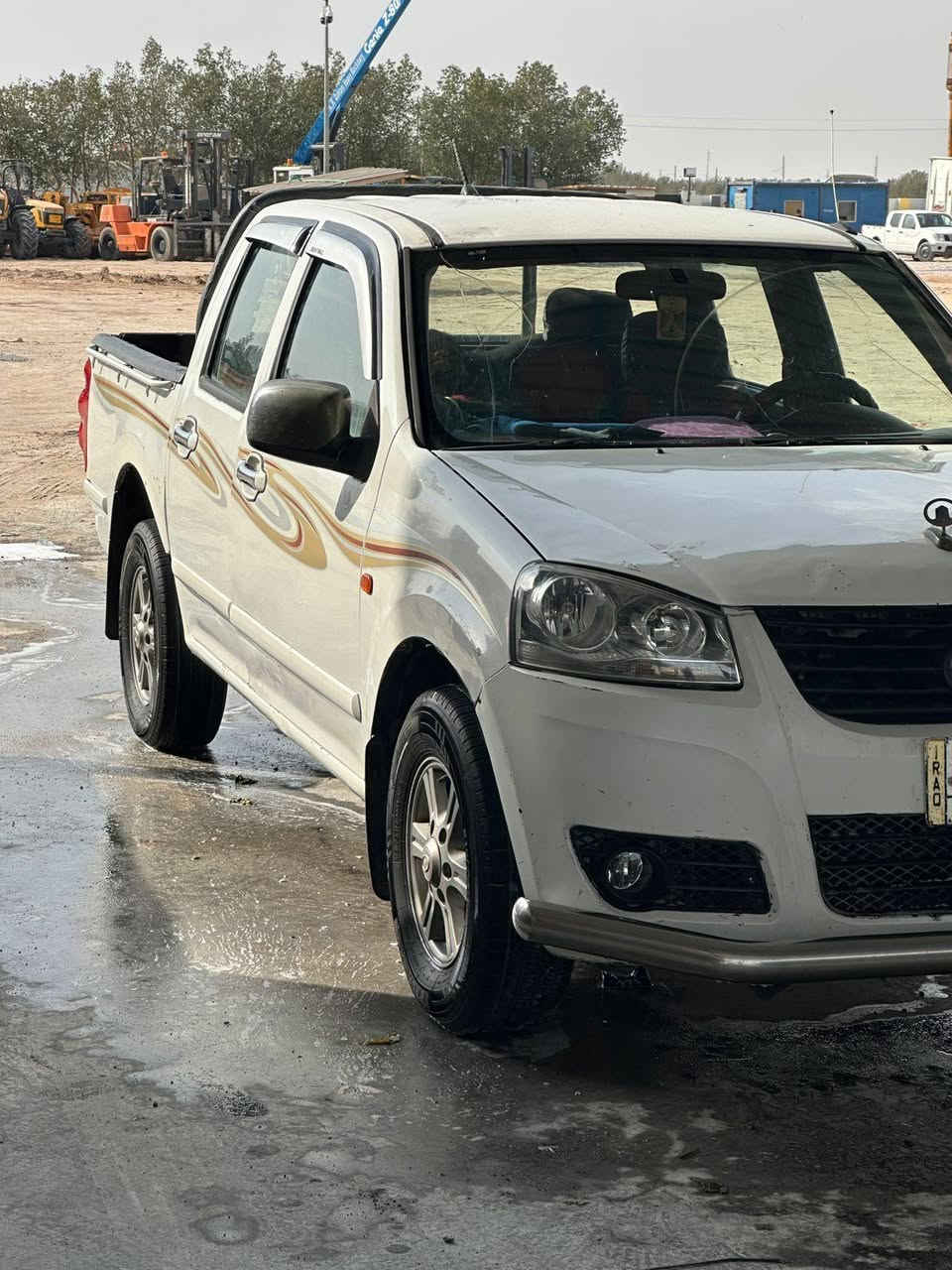 كريد ويل
موديل 2014 
مكينه بيها تنقيص كير مكفول 
اكسل مكفول 
تخم تاير 
حداده 
كهربائيات 
رقم مثنى شرط التحويل 
دواخلها حلوة 
عنواني بصرة كرمة علي 
السعر 68
الشراي يتصل بيع فقط 
***********
