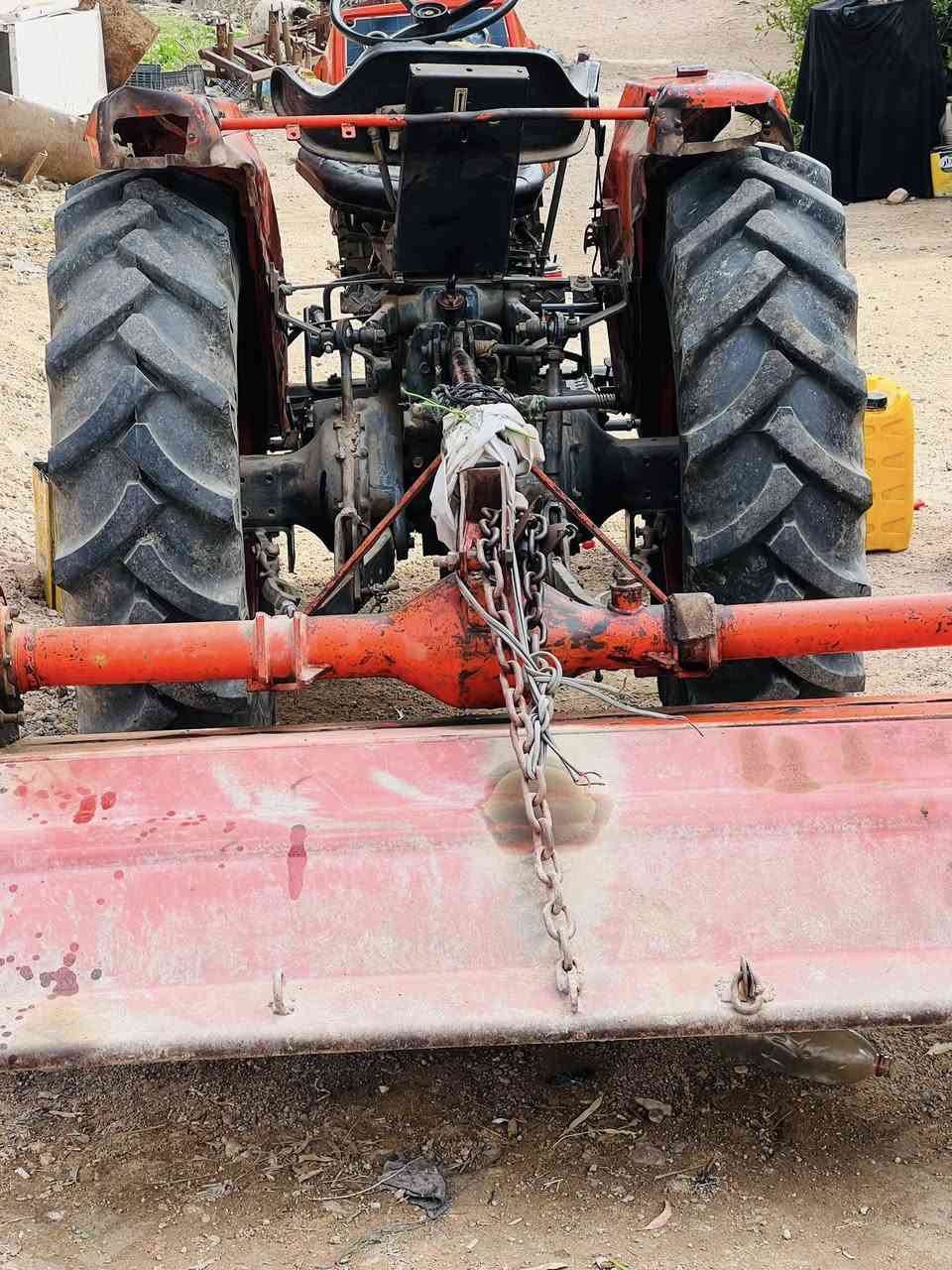 السلام عليكم كابوته موديل 90كابوته خير من الله جاهزه للشغل كامله مواصفات محرك كير كله

شرط الفحص رقم وسنويه كامله مكاني كربلاء الحسينية *********** وراهه ثرامه ومعدلان سعر 6وبيه مجال قليل
