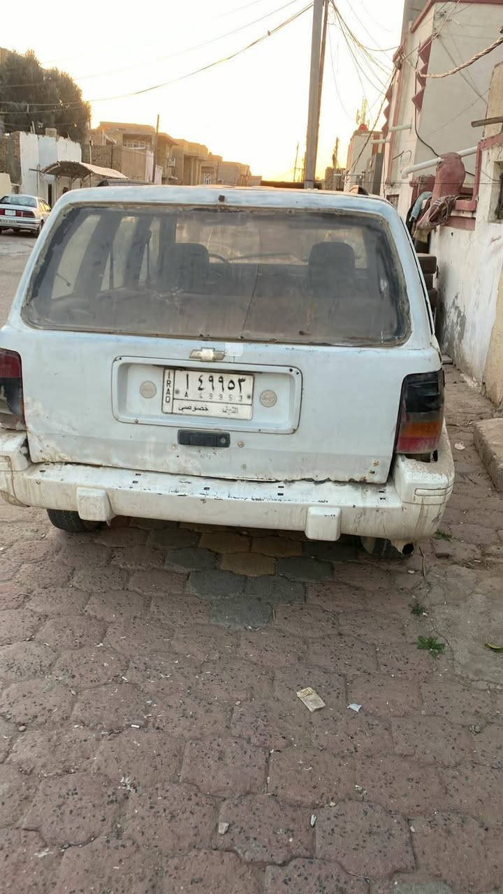 البيع نقد او مراوس
جيب البيع رقم نجف سنويه 26 
مكينه وكير ونجي ٦ سلندر 
سياره موجود بلكوت مركز مدينه 
***********
