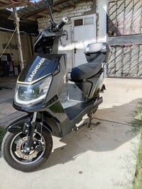 سكنس ٢٦ بطاريات ٦ كبار دراجه بحاله الوكالة استعمال قليل كلش ملف ١٠٠٠ ن...