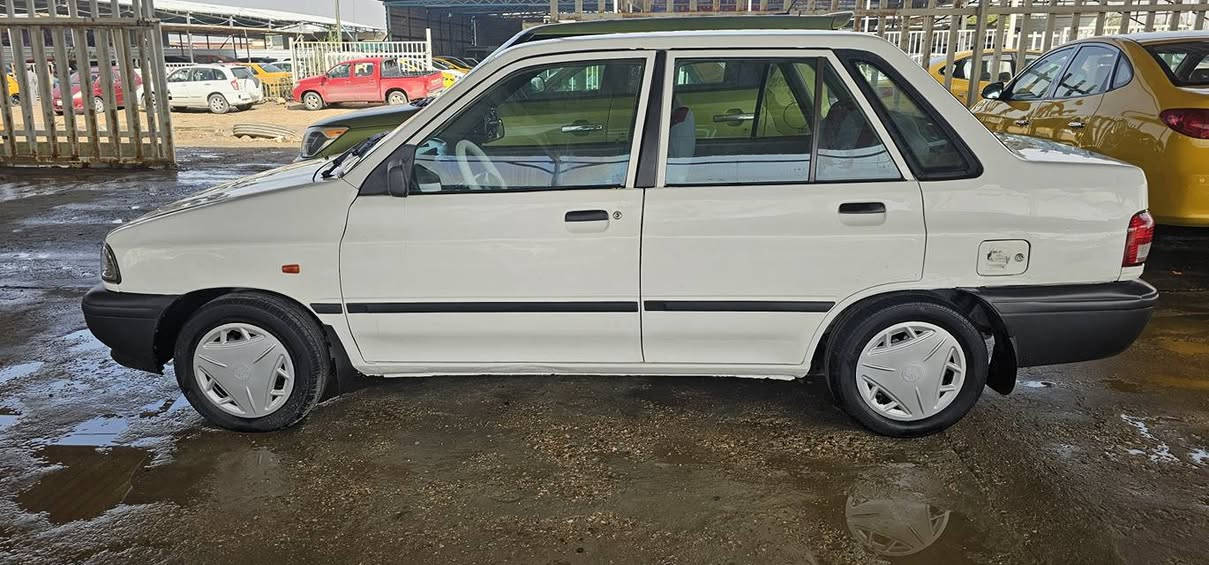 سلام عليكم سايبه موديل ١٤ خصوصي جاهزه رقم مثنى موجوده بديوانيه جاهزه مكينه وكير شرط سنويه مجدده مكفوله من الصبغ وتبديل عده خياسات مصلحه بدواير ودوس السعر ٣٧ وبيهه مجال  ***********
