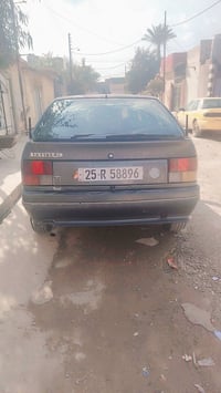 رينو ١٩ • سنوية ٢٠٣٠ • شاشة وكاميرا