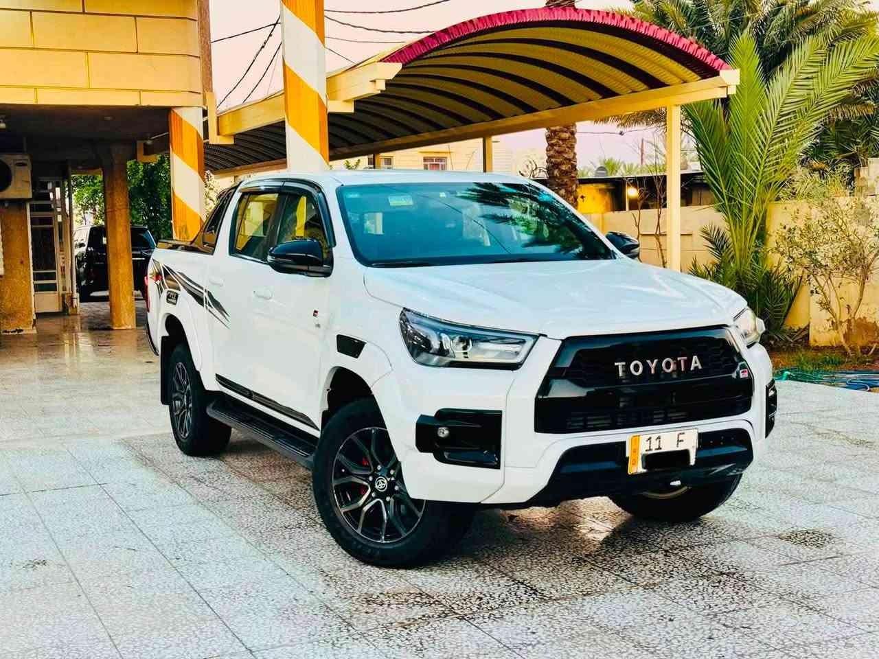 تويوتا فورويل جي ار GR سعودي
مكفوله عدا جاملق امامي صبغ فقط  
ماشيه 100Km
موديل:-2023 
6 سلندر  4.0L
لايت زينون 
كشاف امامي 
منفاخ 
شاشه 
كاميره 360 درجه 
ويل مقاس 18
مثبت سرعة
شفتات ستيرن
تحكم ستيرن
كشنات كهرباء   
تشغيل بصمه
دخول ذكي
اناره ترحيب بلمرايه
حساسات خلفيه
 
وباقي مواصفات GR سعودي معروفه
بغداد جسر ديالى
سعر 355 ورقة 
رقم الهاتف 
***********
***********

