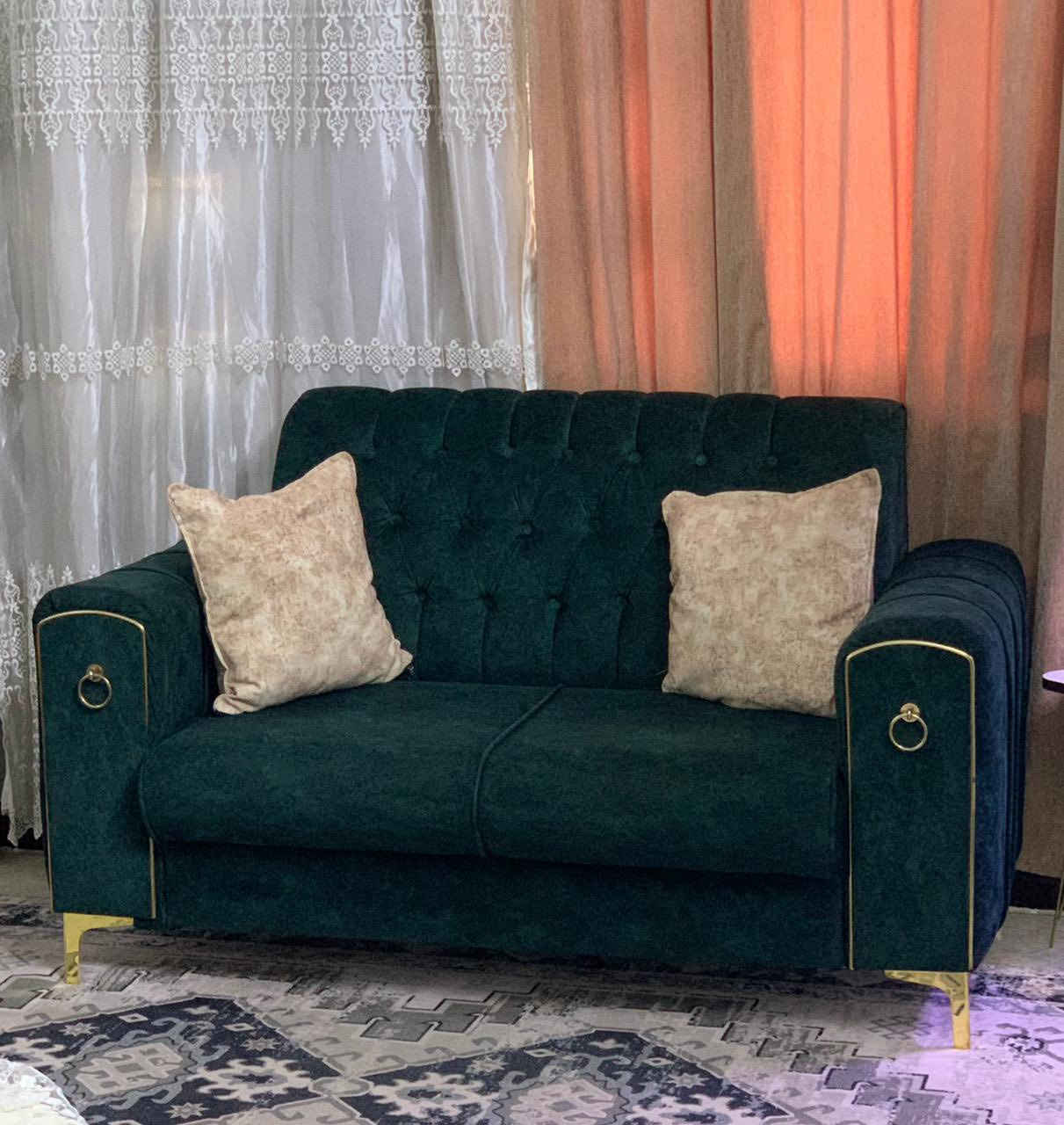 تخم للبيع ٧ مقاعد تركي السعر ٤٥٠
***********
