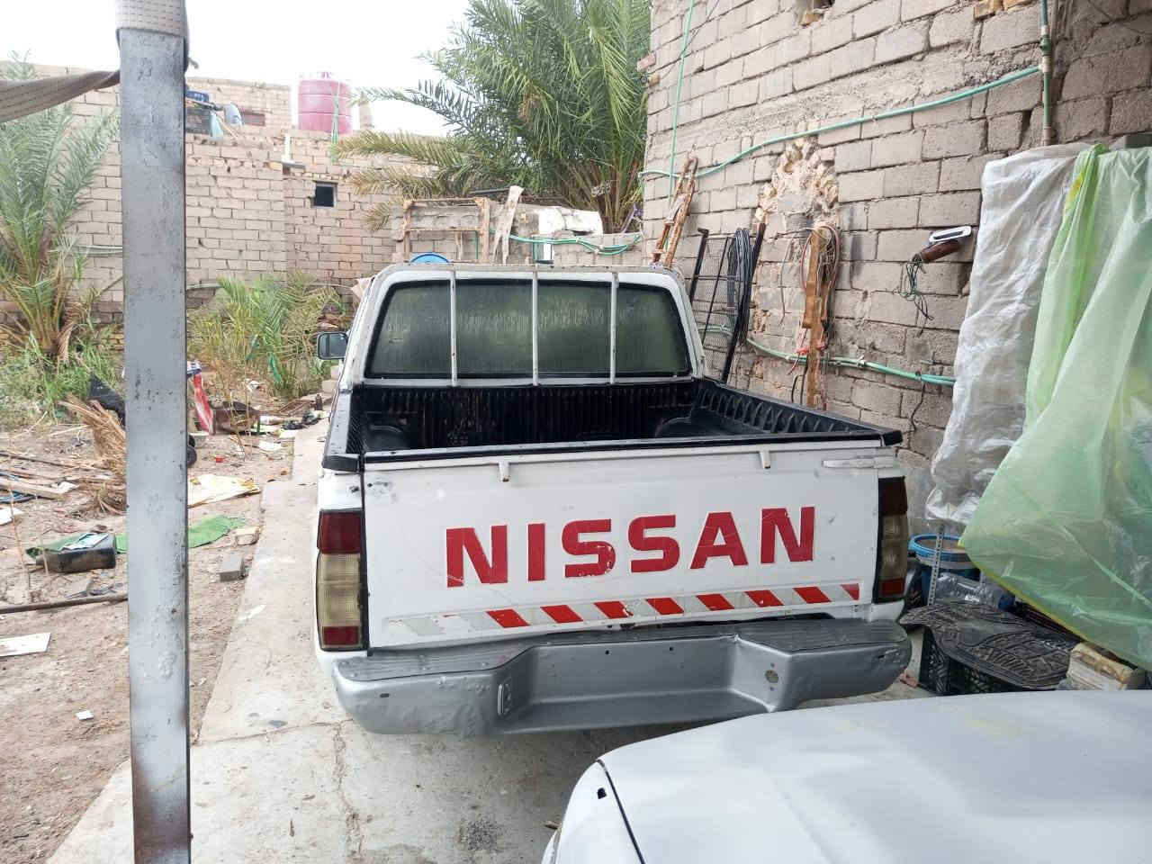 سلام عليكم سيارة بيكم نيسان مزاد
مكصوصه حوض موديل 98 
مكينه كلش حلوه كير ذهب 
تخم تأيرات جدد تبريد ثلج،🥶
كهربائيات شغاله شرط الفحص 
سياره مصبوغة احزام جمالية 
السعر 32 وبيها  مجال حق جيه
رقم الهاتف ***********
ملاحضه ماتواصل ع الماسنجر  واتساب واتصال فقط
