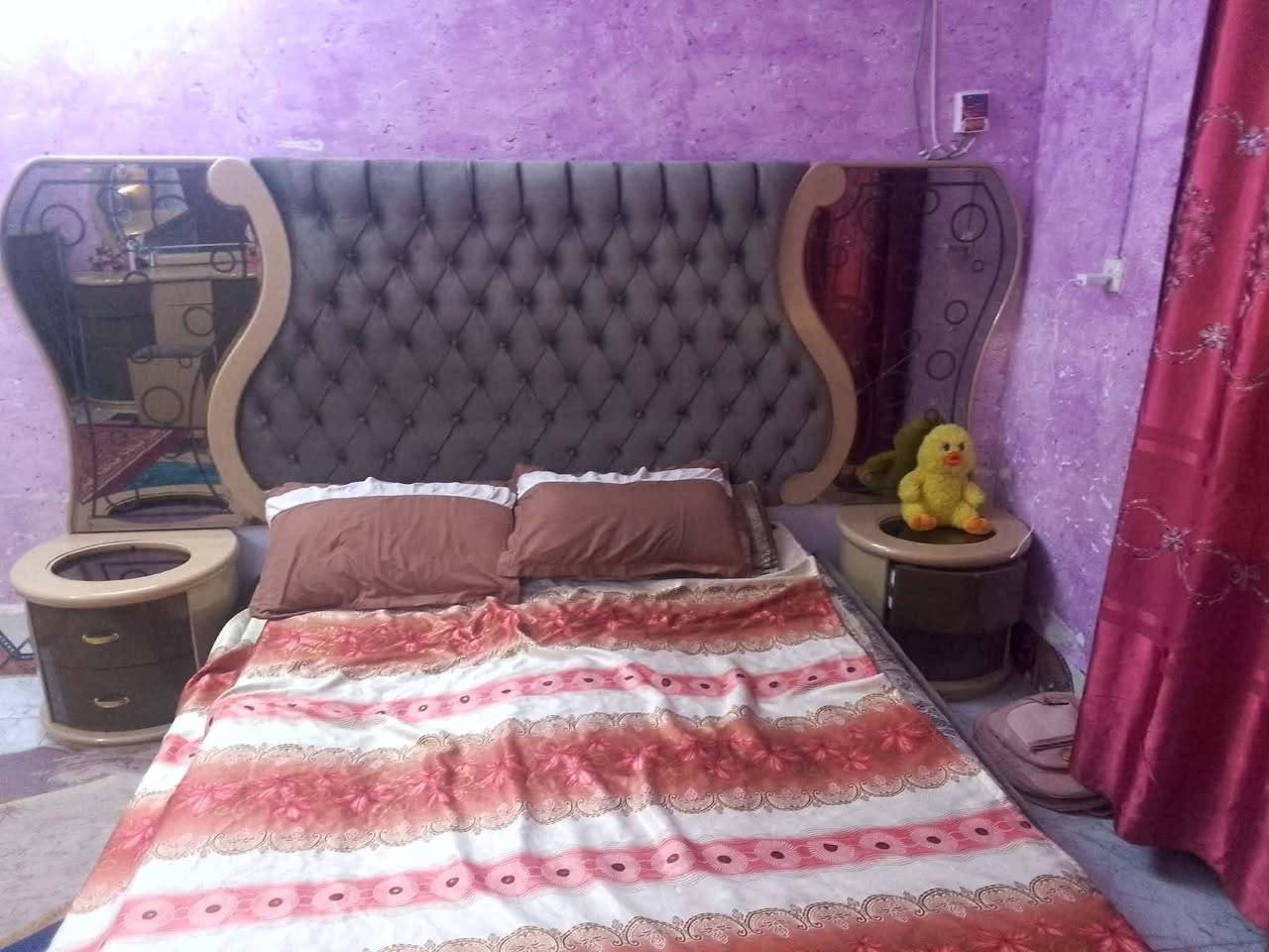 سلام عليكم غرفه تركيه 9قطع للبيع العنوان بابل سده الهنديه منطقة العلكايه رقم الهاتف ***********
