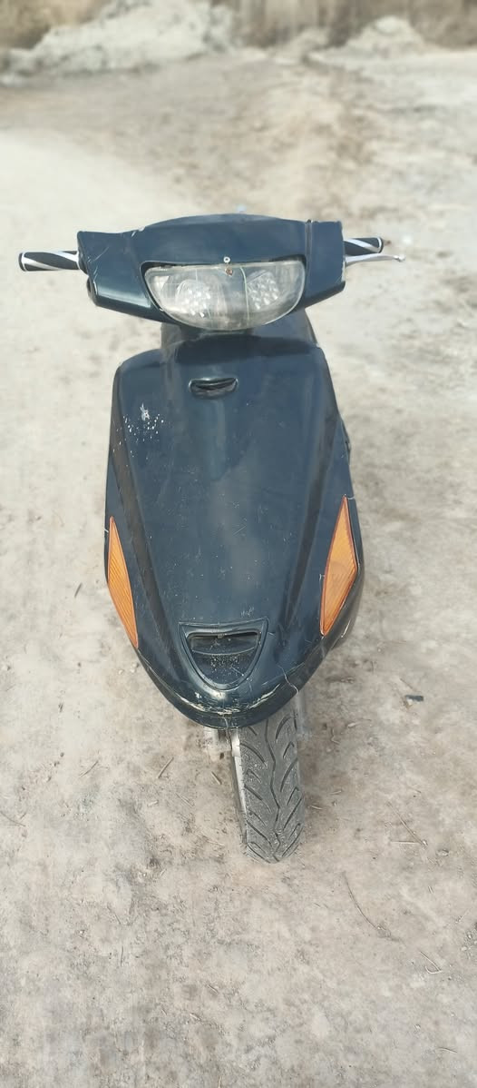 دراجه فراشه مكينه ناعمه مجفته مرا وحده دراجه حلو ونضفه سعر 350 بيه مجاال***********
