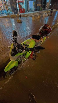 هاوجي Ka للبيع 2023 ماشي 1700 بي بس الجاملغ والستيرن معووج شويه رقم وس...