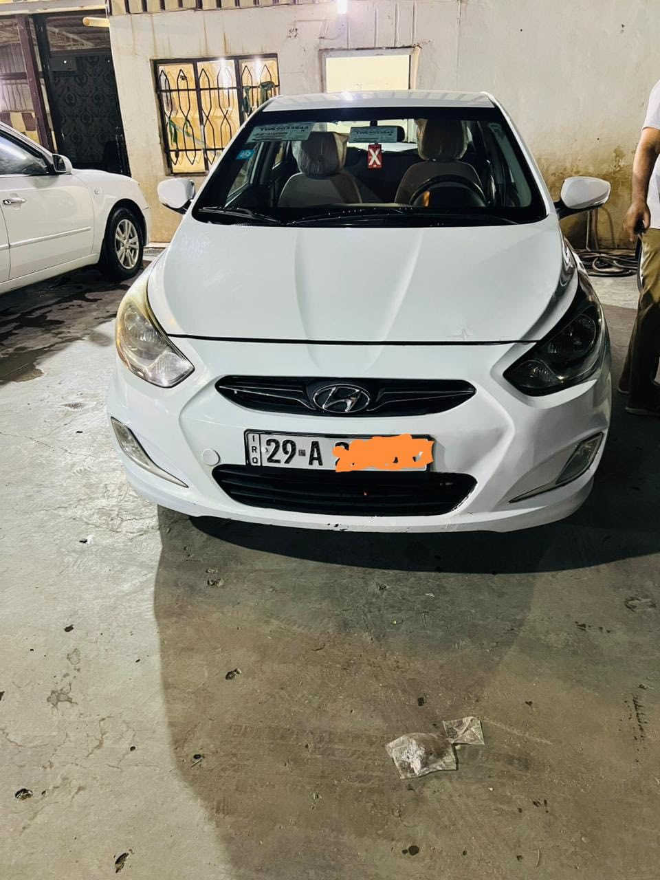 #مكلف بالنشر
السلام عليكم اكسند 2014 محرك 1600 خليجي رقم واسط سنويه جديده تبريد تدفئه جاهزه للأخير ربع دينار مذب عليهه #السعر 97 وبيهه مجال بسيط مكاني واسط قظاء الزبيدية 

للأستفسار ‭0783 038 6227‬
