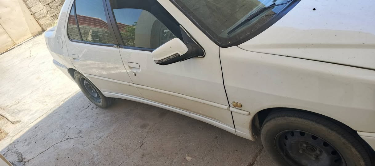 السلام عليكم
عندي بيجو 

306 ابيض 

2002 

قطعه وحده صبغ اثر شخوط  بدون حادث ولا ضربه 

السياره جاهزه 

تبريد ثلج

رقم بغداد انكليزي 

بأسمي السياره

تبريدها ثلج 

كهربائيات شرط بدون جطل 

مكاني العلم 

الشراي يتصل 

***********
