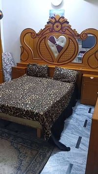 غرفه عراقية • نظيفه • جديده