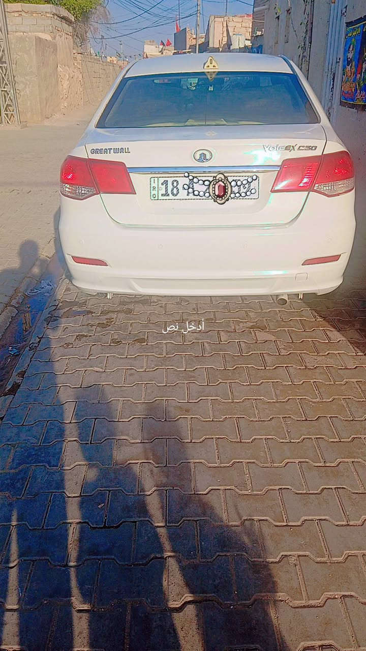 🚘 كريت وال فولكس Dongfeng S30 موديل 2011 للبيع 🚘
السعر: 47 ورقة وبيها مجال بسيط
المكان: النجف الاشرف
تفاصيل السيارة:
النوع: كريت وال فولكس - Dongfeng S30
الموديل: 2011
اللون: ابيض
المحرك: جديد شد شركة
الكير: جديد شد شركة
تبريد ثلج
الحالة العامة: السيارة نظيفة ومرتبة
الصبغ: بيها تكحيلات بسيطة فقط بالحواجب

السنوية: بسمي
ملاحظة: السيارة جاهزة للفحص في اي وقت
للاستفسار والاتصال: ***********
للبيع كريت وال فولكس S30 موديل 2011
لون ابيض، محرك وكير جديد
السيارة نظيفة بيها تكحيلات بالحواجب فقط
باسمي كريت والتحويل ثاني يوم
السعر 47 ورقة وبيها مجال
النجف ***********
