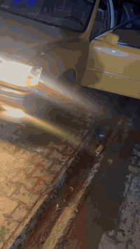 سلام عليكم ملكة لبيع مديل 2003 فول ما عدة لفتحة متفوع كمرك بسنت 2021 سيارك كير ومحرك فيفيتي  فيشة وبطل وشاصي وتخم تايرات جديد كهربايات جديدة سيارة اصل كرستالة سيارة كصة قمارة اربع دكم تبريد امامي خلفي ثلاجة كشنات كهرباية فول ما عدة لفتحة.  ***********تصل ودلل
