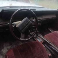 سيارة سوبر بيضاء موديل ١٩٨٦ رقم صدامي مميز مصبوغة حزيم محرك وكير بطة ن...