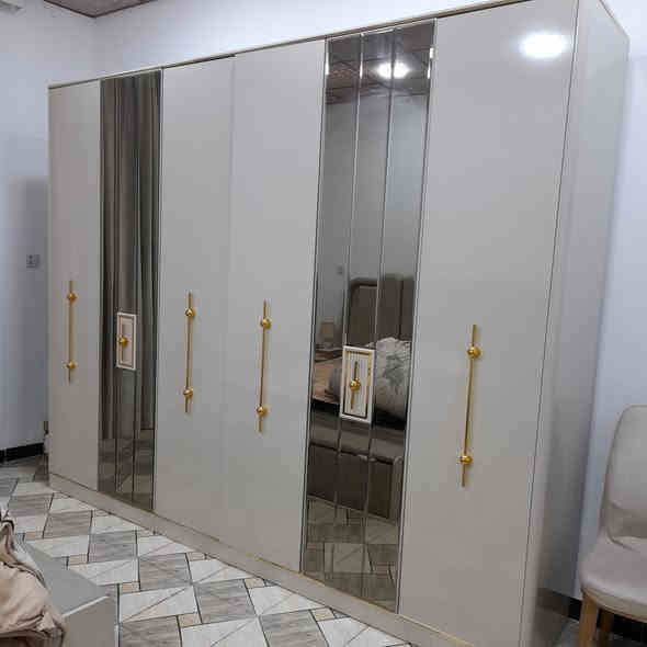 غرفة نوم صناعه تركيا للبيع للاستفسار على الرقم او الخاص ***********
