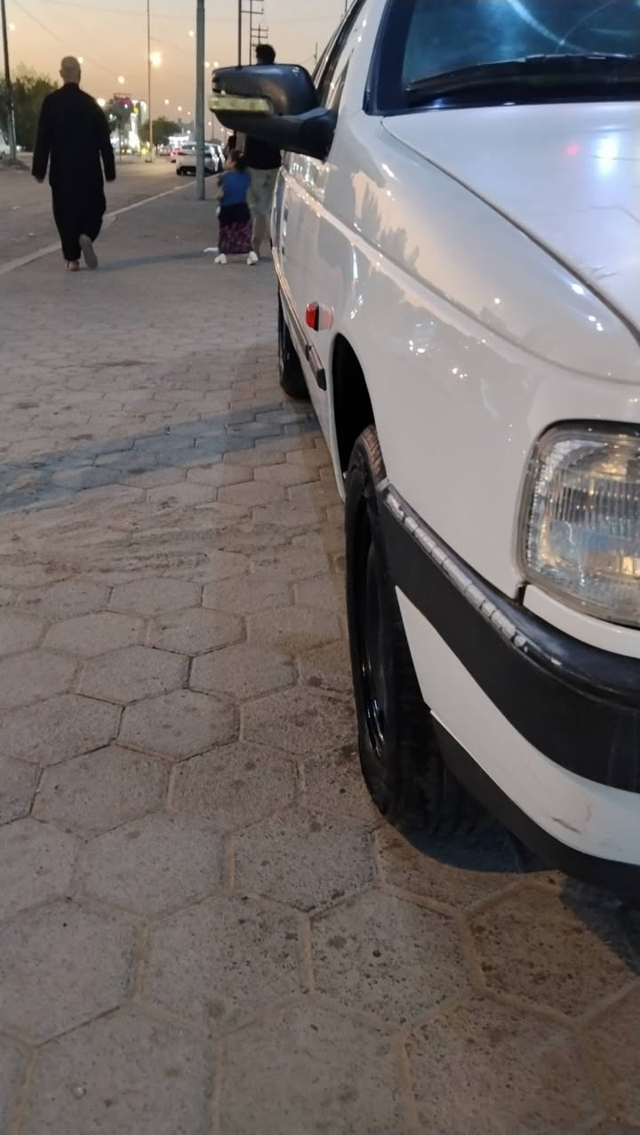 السلام عليكم بيجو موديل ١٢ رقم بابل إنكليزي مكفوله كفاله عامه مكينه كير تبريد حداديه كفاله عامه البدي كفاله بس بارد موضوح بل صوره علا وضع الشركه العنوان نجف السعر ٤٠ بيها مجال قليل الشراي يتصل على الرقم ***********

