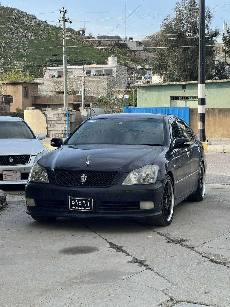 شاهینە مۆدێل 2005 نمونە لە جوانی 
ئاوێنە ئیشارەت سوکان لێکزز 
بڕاوە بیلاد سپۆرت 3 دوگمە ناو ڕەش 
فۆڕمیگای سور فۆڕمیگای بێ شکاوی 
سەیارەکە تابڵێی جوانە بێ چاڵو بێ شوخت
تایەو ویلی تازە ی 2 سایزی جوان 
گێڕو مە کینەی بەشەرت 182 بێ دوکەڵ
ژ.م *********** السليمانية, العراق
