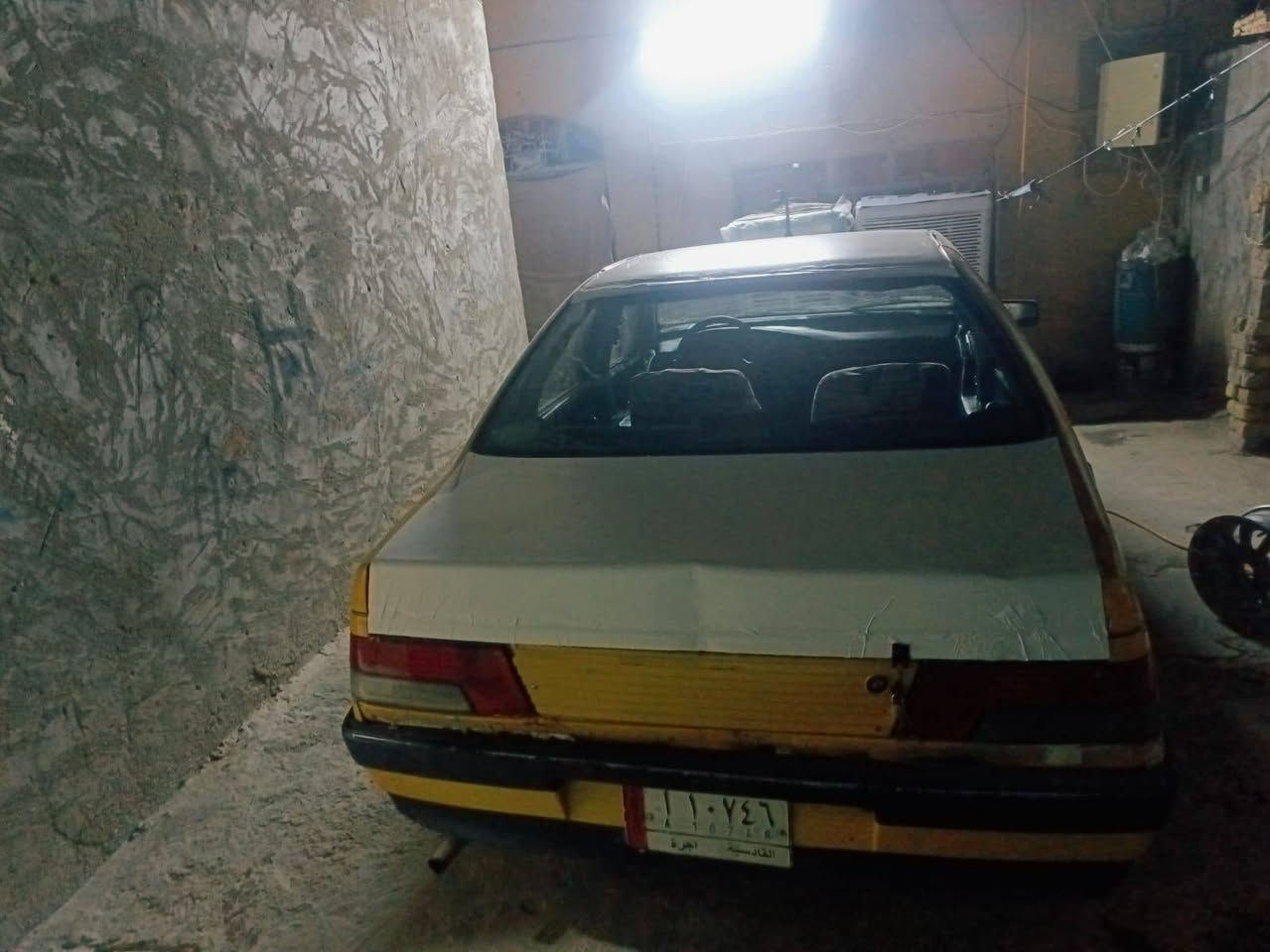 السلام عليكم سياره للبيع بيجو روه الفين وتسعه مكينه وكير جدد حداديه حلوه غرفه جديده تخم تاير تخم وياله معمره *********** على أيدي رقم قادسيه السعر 13وبيه  مجال حك الجيه  مكاني نجف @
