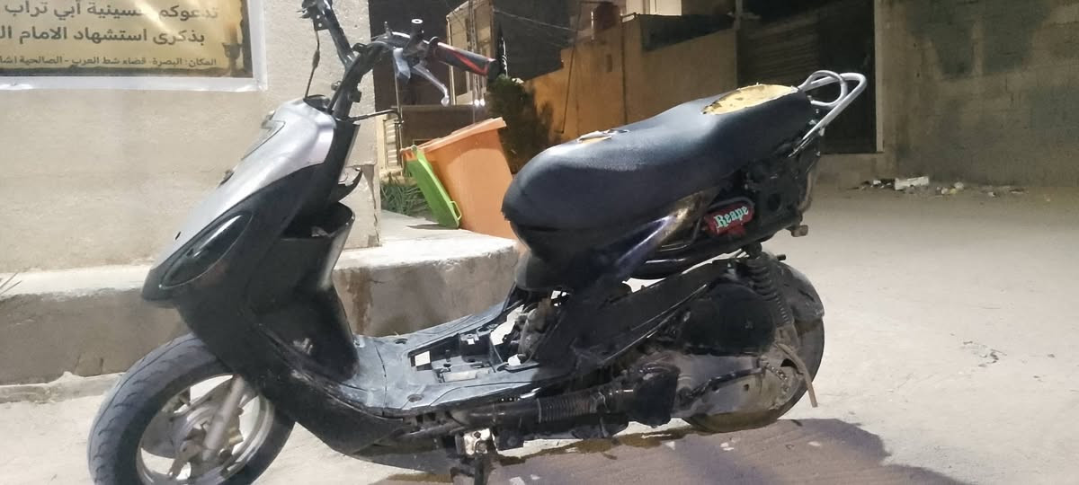 دراجه ماكس نظيفه تمشي اراد لها بس قايش لين تطلع صوت القايش  دكت هندر شغاله  275 وبيها مجال الهاتف ***********
