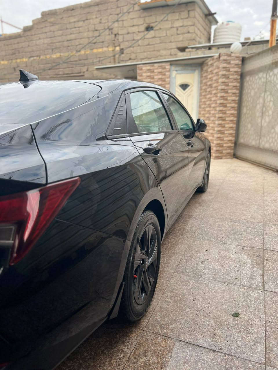 النترا موديل 2023 حره رقم بغداد بأسمي (كفاله )من تبديل وصبغ 
وارد امريكي  ضرر فقط الدعاميه بدون دواخل 
شواصي لغود كفاله شرط الفحص 
موصفات 
محرك دوش 2000 كفاله 
كير كفاله 
تبريد تدفئه فول
ممشى سياره 21gnerkkw6pj188222

l (جديده) 
تسجيل جديد رقم دولي
موصفاتها sel
مكان سياره البصره ابي الخصيب 
للتواصل واتساب او ماسنجر او الاتصال 
*********** البصرة, العراق
