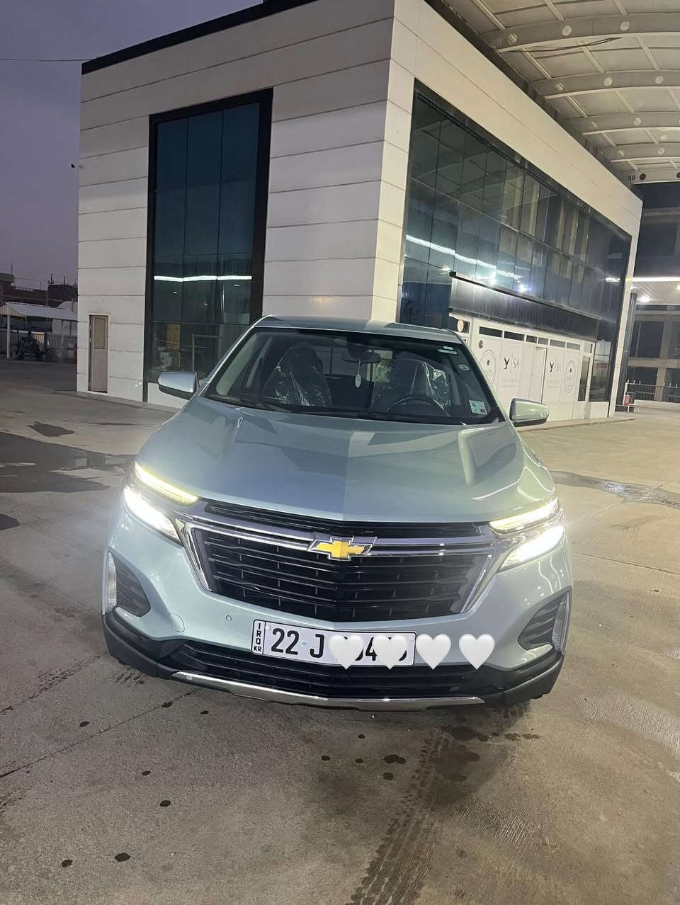 شوفرليت اكوينوكس lt 2022
رادار امامي 
محافظة على المسار
كامرة خلفية
تدفئة كشنات امامي
ايرباك  امامي وجانبي
محرك 1.5 turbo 
الضرر بسيط جدا في باب الصندوق 
الايرباك سليم دواخل سليمة
رقم اربيل باسمي تتحول  باسم المشتري
تواصل مع الرقم ***********
