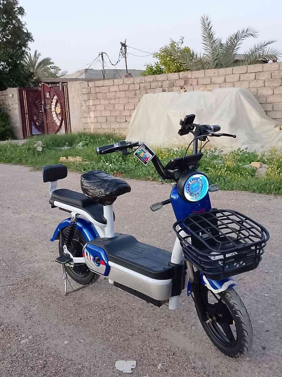 دراجه شحن للبيع حجم14 كلشي شغال
السعر 300وبيها مجال


**إذا كنت صاحب هذا الإعلان وتريد حذفه لأي سبب، رجاءا أرسل رسالة إلى الدعم الفني**