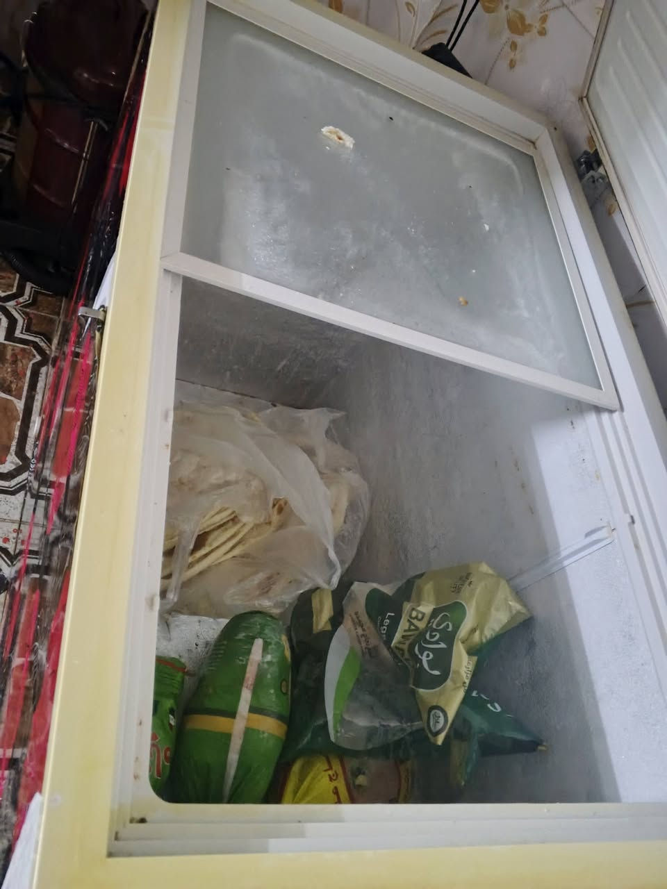 سلام عليكم عندي مجمدة للبيع نضيفة وشغالة  رايدته ب150وبيه مجال وليريد خلي يدخل خاص


**إذا كنت صاحب هذا الإعلان وتريد حذفه لأي سبب، رجاءا أرسل رسالة إلى الدعم الفني**