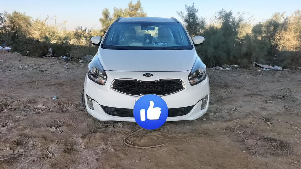 سلام  عليكم  كيا كارنز  موديل 2016 رقم بصره ماخذيها من الشركه الدوليه بسمي مشروع وطني رقم إنكليزي   كفاله عامه وضع الشركه مكينه 200دوش   
السياره ماشيه 74 ألف  وقابل لزياده. طخم تاير كوري قبل شاهر شاده  مكينه وكير وتبريد وحداده وضع الشركه برغي ممفتوح بيهه وكله ميه بل ميه مال جناي السياره فيت بم البلاد ممفتوح شاشه كولد كاميره دواره 
كتلوكات  الشركه وسويجات بل جنطه 
دهن كوله بل شركه 65 ألف التبديل 
السعر  
162. تحويل فقط  غيره مابيع 
*********** 
مكان البصره 
اتريد جديد مال جناي
