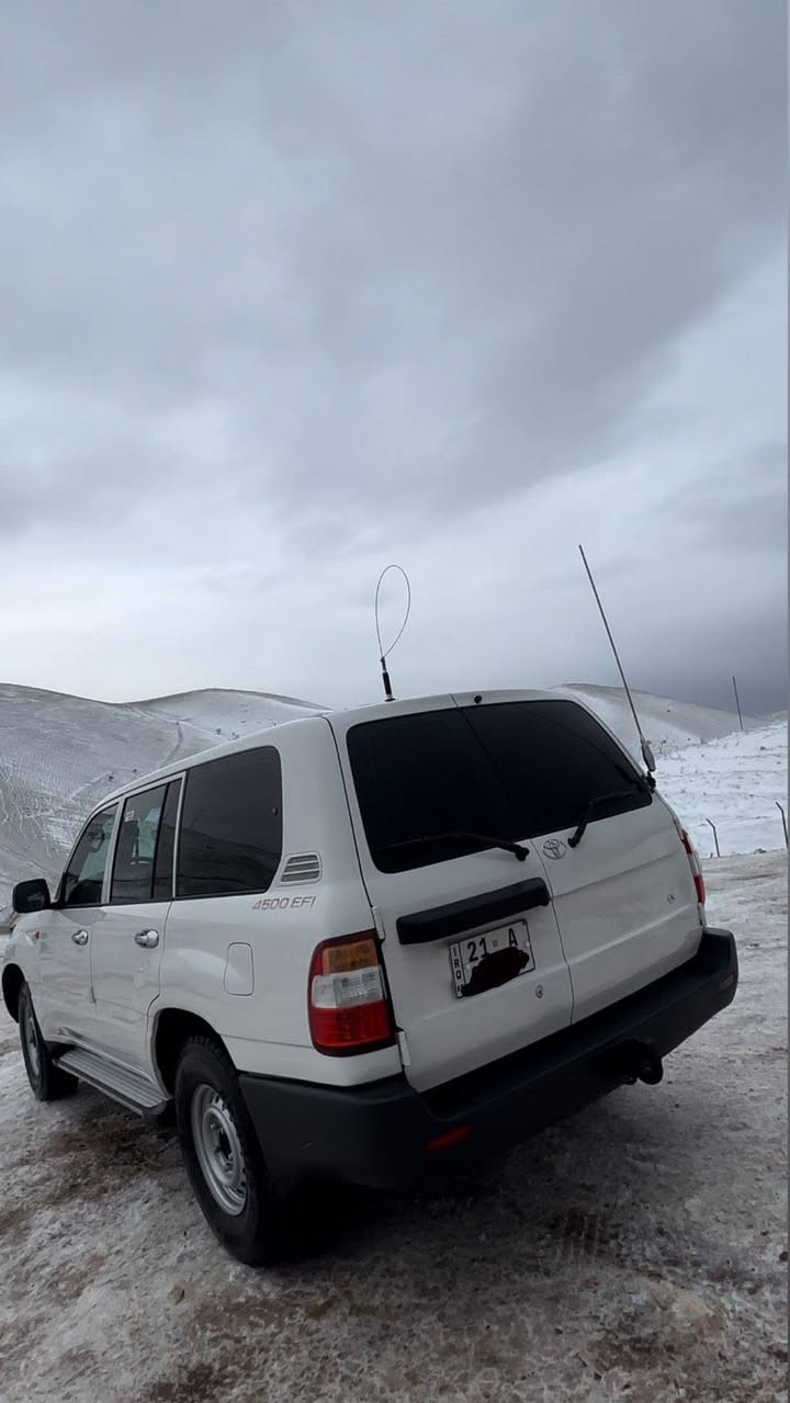 ٢٠٠٥  عادی.
٢٤٠ کم ماشیە فقط....
بدون صبغ...
سعر ٢١٠ 

***********
مكان سليمانية
