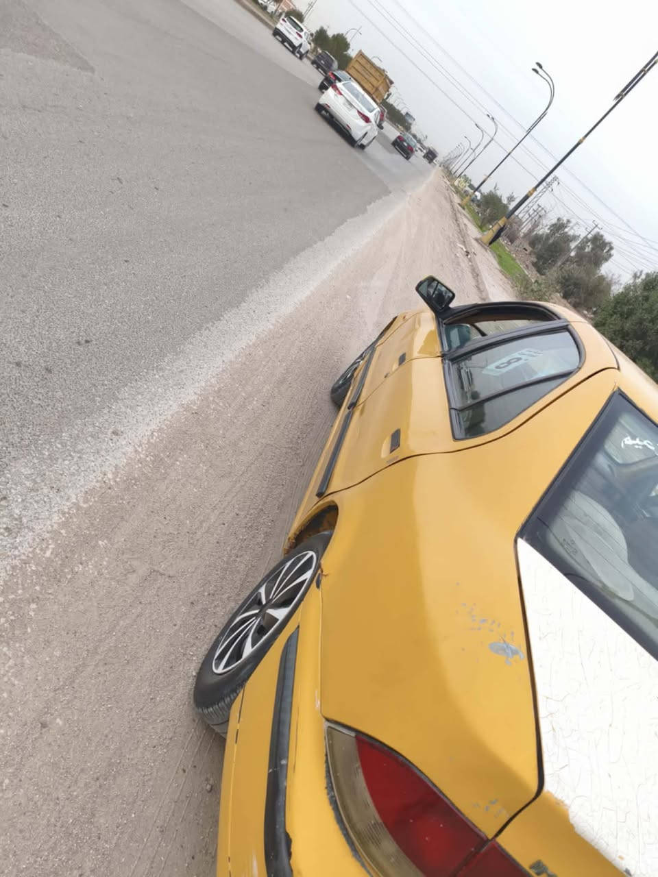 سلام عليكم سمند للبيع مستعجل على بيعته مكلف  بل نشر ***********
