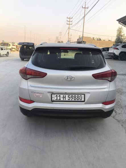 سلام عليكم توكسان امريكي 2018رقم بغداد تحويلك مباشر السياره جاهزه ونضيفه تجي ونشوف بعينك مابيه كل نقص الضرر ماله دعاميه فقط والسونار بل منشور مكينه بلاد ماشيه 110 السعر المطلوب 168للاستفسار ***********
