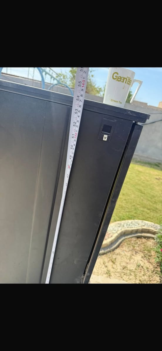 راكات  للبيع 
واحد متر و37 cm ارتفاعة 

و الثاني ٢٧ يونت 

 

قيم واخذ 

*********** واتساب
