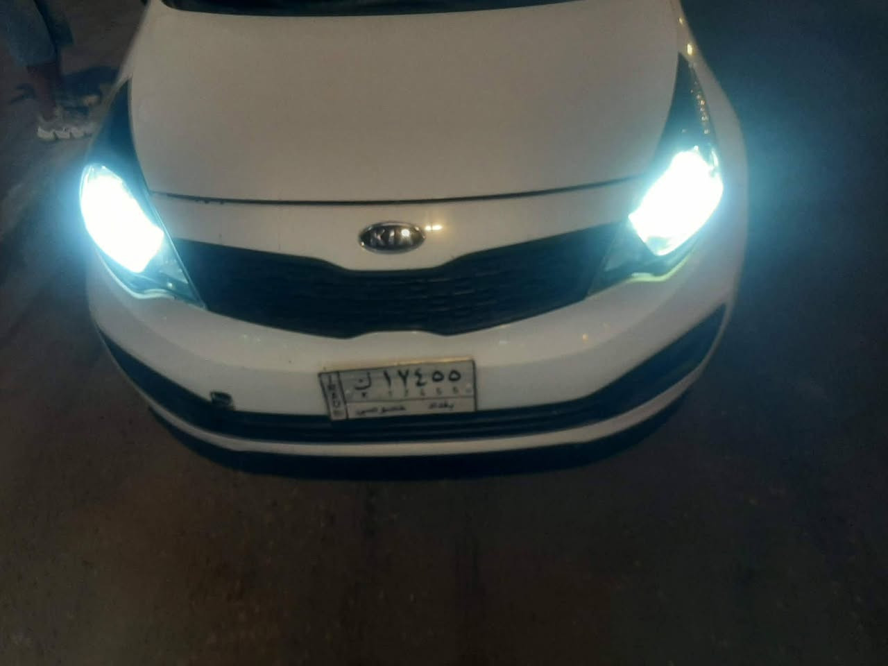 السلام عليكم كيه ريو  2012 سيارة نضيفه وجاهزه بيها ظخات بل باب وجاملغ شي بسيط اترايك وين معيجبك سعرها 77وبيها مجال شي قليل حك الجيه العنوان بابل الحله ***********
***********
