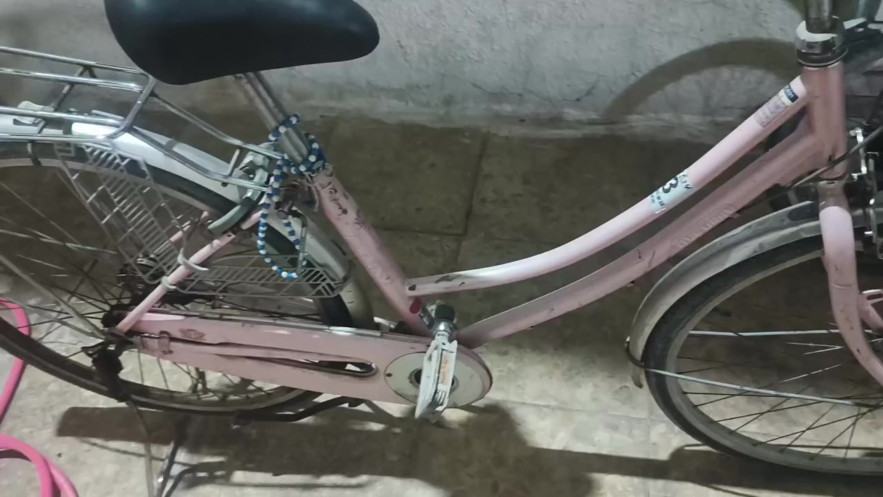 السلام عليكم بايسكل مال رامبا للبيع سعر 90 وبيمتر 80 قفله


**إذا كنت صاحب هذا الإعلان وتريد حذفه لأي سبب، رجاءا أرسل رسالة إلى الدعم الفني**