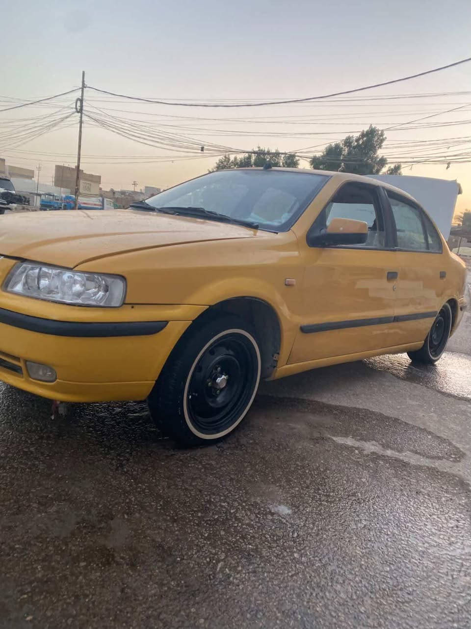 السلام عليكم سمند للبيع مديل 11 سياره حلوه ونضيفه تخم تاير ستوني شاهدهن رقم انكليزي سنويه لل29 مبدل بيه بنيد وجوملغ جهت السايق  السعر 33 وبيه مجال المكان نجف  الاتصال ***********
