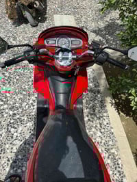 دراجه PCX للبيع مكينه 150 الدراجه نضيفه كولش مكينه مامفتوحه السعر (خاص...