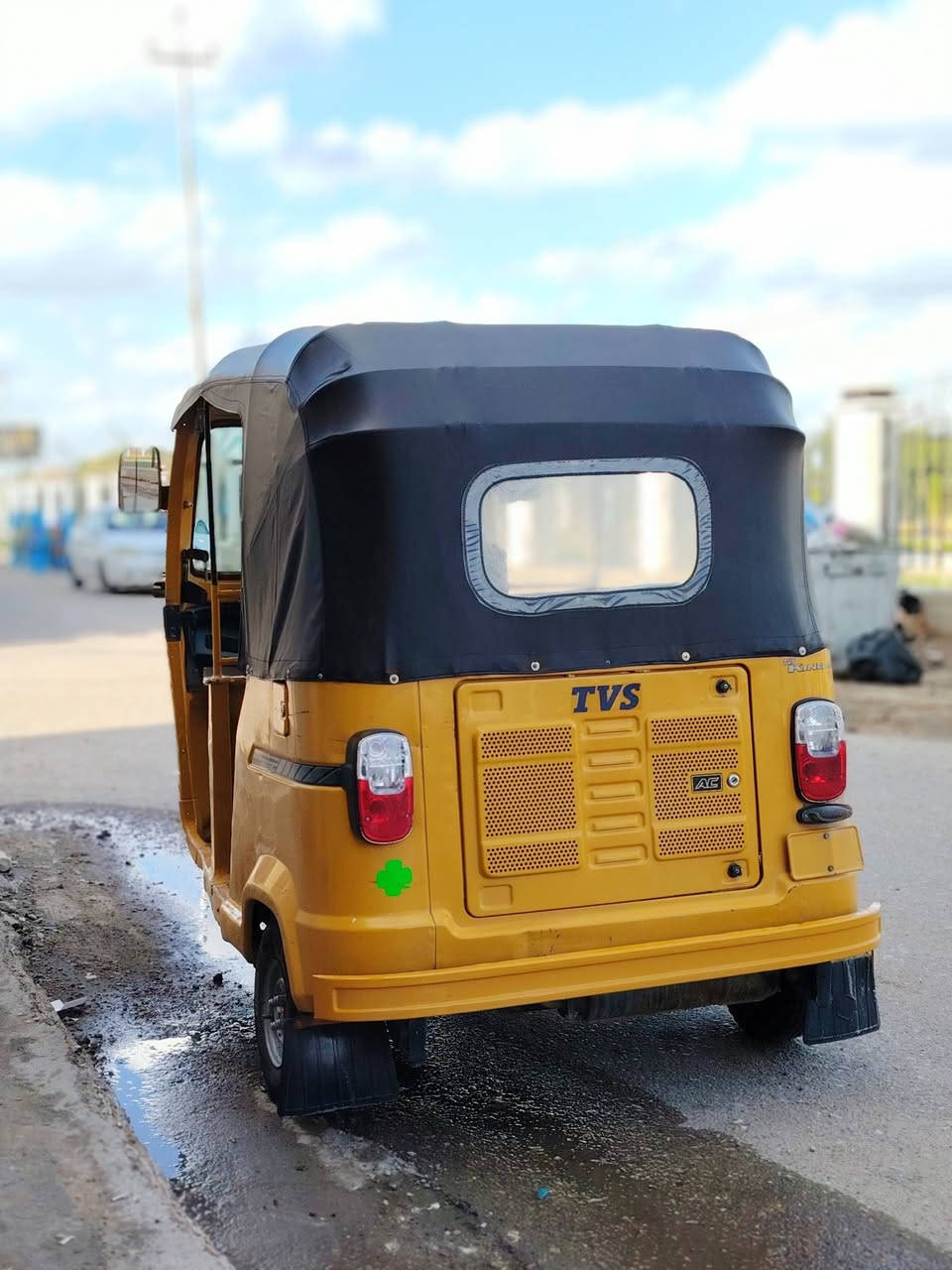 سلام عليكم تكتك تيفيس اللبيع وراق كامله موديل 2020  شهر 12 مكينه خير من الله تكتك  نض


**إذا كنت صاحب هذا الإعلان وتريد حذفه لأي سبب، رجاءا أرسل رسالة إلى الدعم الفني**