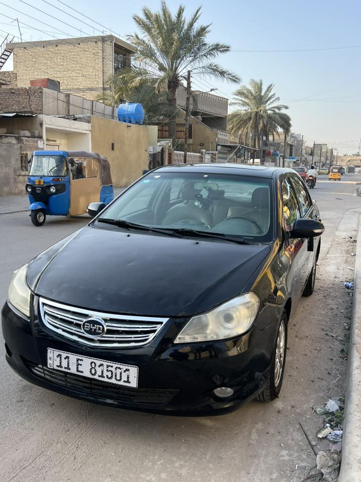 سلام عليكم للبيع BYDجي 3 لون الاسود
صدرها جديد امامي خلفي 
كير مالته اوتو مني كوبر شاده قبل سبوعين برطاني
مكينتها نضيفه 
دواخله جدد جلد تدفئه تبريد 
كهربائيتها كلها شغاله وبدون جطلات سياره بلاديه بدون صبغ 
ضربتها خفيفه بجاملغ الخلفي بدون دواخل قليل كلش 
بدون اخياسات ممعمره اخيياسات مكفوله سياره 
رقمي ***********
مكاني دوره ابو دشير 
السعر 55 
وترهم قسط
