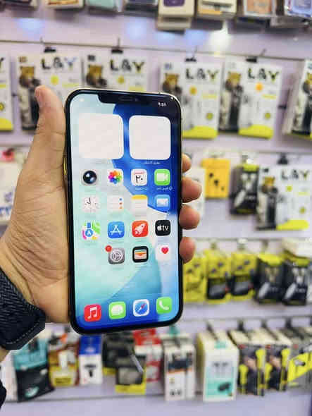 السلام عليكم للبيع 
iPhone 12 pro max 
ذاكره 256 
بطاريه 76‎%‎ بلاد ابد ميصرف 
الجهاز ماستر A/AA
لون ذهبي نضافه 98% 
كله شغال فقط مبدل شاشه اصليه اصليه فول دقه وسلاسه فيس ايدي واكف الباقي كفاله كامرات اتصال صوت انترنيت كله شغال السعر قفل 310 الف مكاني بغداد مدينه الصدر قطاع 18 رقمي ***********
