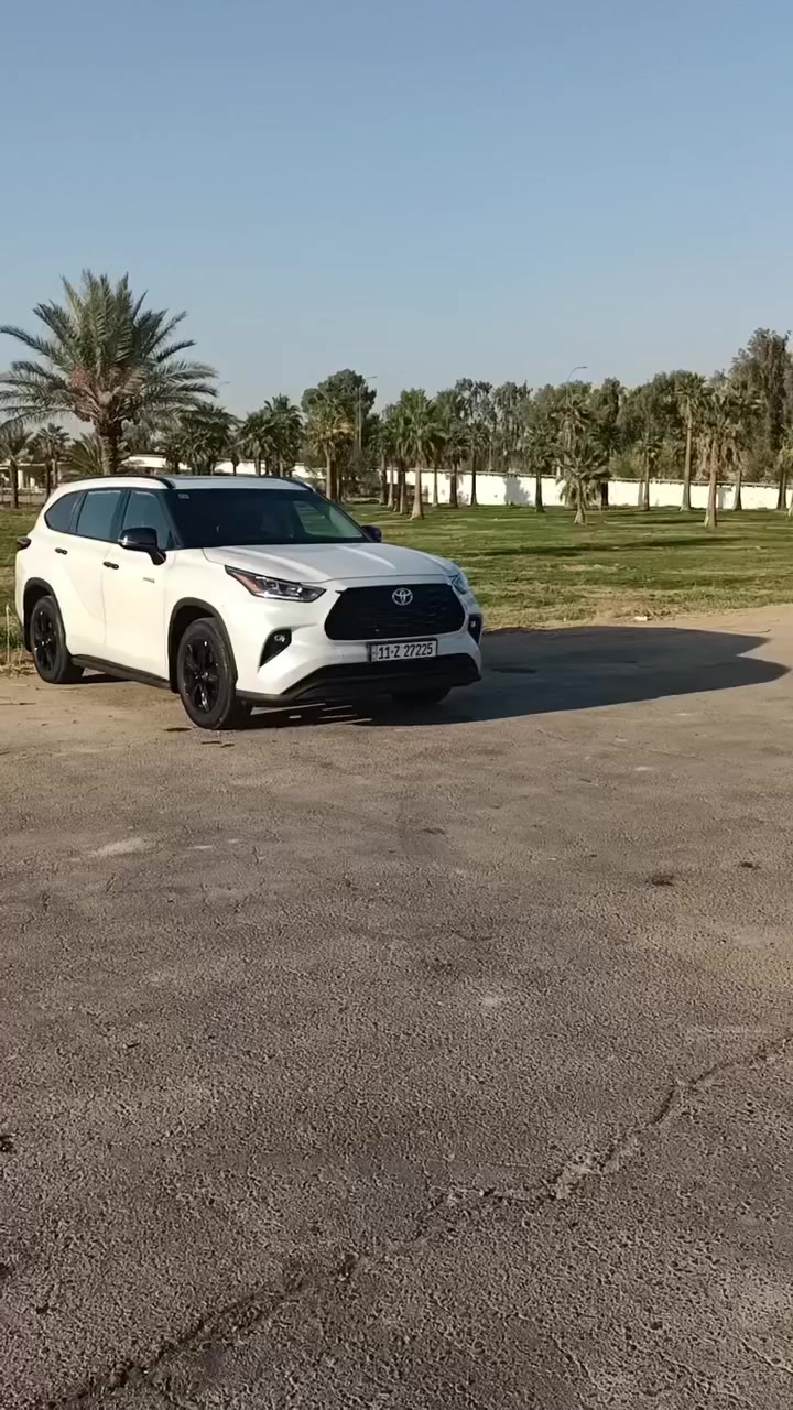 تويوتا هايلندر 2024 هايبرد مرقم بغداد بلاك ادشن وكالة ساز اليابانيه ام ضمان
ماشيه 17الف   سعة المحرك 2.5L هايبرد عدد ايرباق 8 دفع رباعي AWD
مكفوله كفاله عامه 
ضمان :صيانه دهن سنتين مجانًا 
وبطاريات ومحرك 8سنوات

رقم ***********

🟪 السعر  : 355$

موصفات: 
لايت زينون + LED
كشافات امامية
بك لايت LED
سلايد رووف
اريل نفكيتر
مفتاح تشغيل بصمة
فتح الصندوق كهرباء
شاشة
كاميرا دوارة
حركة مقعد السائق كهرباء
المقاعد جلد
تتسع ل 7 ركاب
مثبت سرعة
المودات والاوامر الصوتية
اوضاع القيادة Drive Mode
المرآة الوسطية اوتو دم
فحص انظمة السيارة
حساسات ضغط الاطارات
مقود جلد حياكة
تبريد شاشة
3 قطع تبريد
شاشة خلفية للتحكم بالتبريد
هاند بريك كهرباء
ABS
رادار
تحديد المسار
Auto Hold
نظام مانع الانزلاق
اشارة في المرايا الجانبية
منفذ طاقة
Bluetooth / USB
بردات ابواب خلفية
تطعيم الدواخل المنيوم
