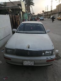 كراون بطه موديل 1992 تحويل ثاني يوم بأسمي صار١٣ سنه جانيها مكفوله سنوي...