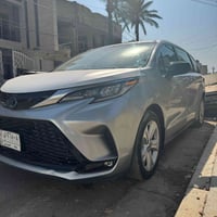 سيارة تويوتا سينا لون سلفر  موديل 2022 هايبرد  محرك 2500 اربعة سلندر  ...