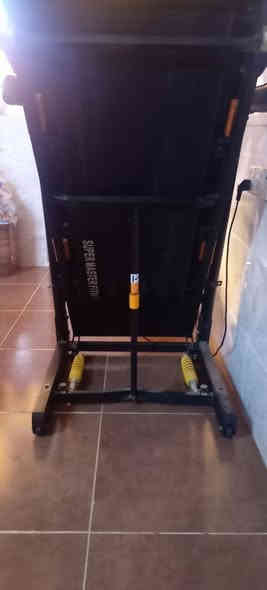 جهاز رياضي جري نضيف جدا
١٥٠ كيلو ألماني
السعر علخاص او الاتصال علرقم *********** #جهاز #اثاث_فاخر #مستخدم #أجهزةمستعملة #كهربائيات #جهازجري #اربيل #موصل #توصيل #اكسبلور #متابعين #الجميع #رياضة #جهازرياضة
