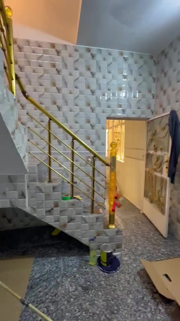 على بركة الله وكالة حصريه لأصباغ SB و نمبر 1 والجديد والمميز صبغ تغير السيراميك توصيل جميع محافظات العراق 

***********
